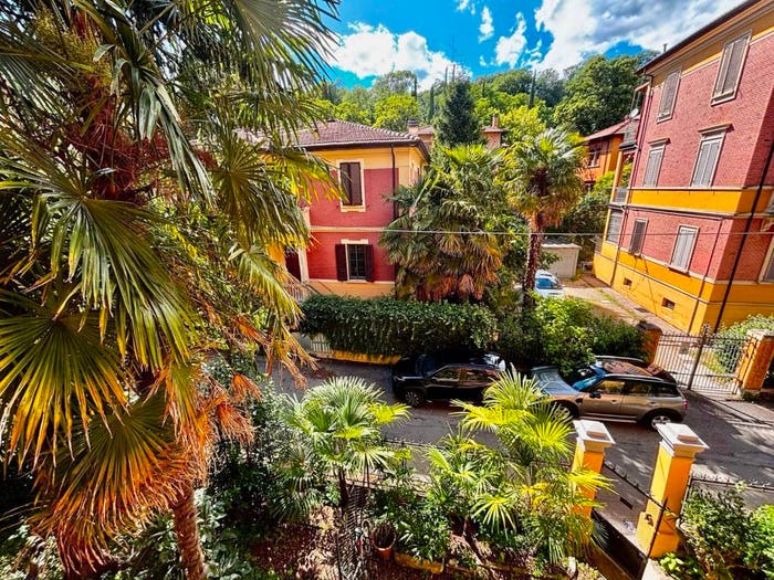 Appartamento quadrilocale in vendita in Via Carlo Francesco Dotti, Colli Saragozza, Bologna