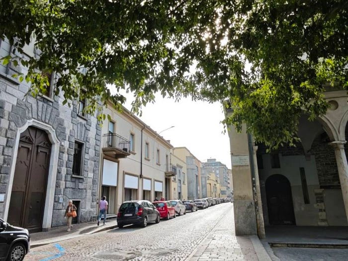 Casa quadrilocale in vendita in Via Mentana, Borghi, Como