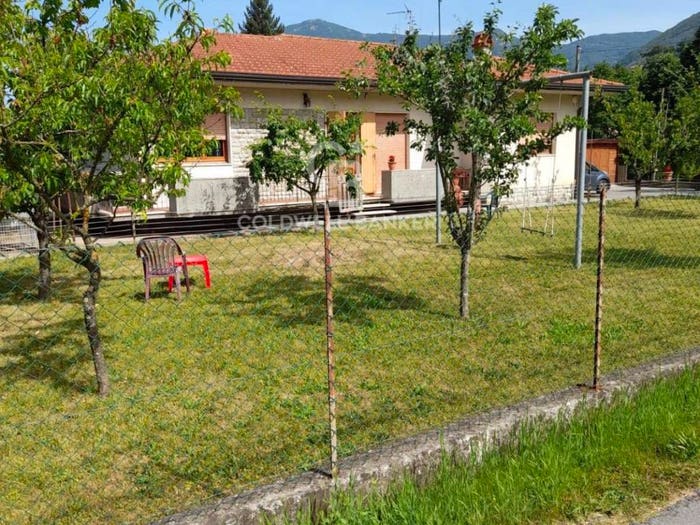 Casa con 5 locali in vendita in via bottaro, Camaiore Paese, Camaiore