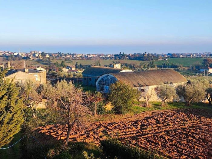 Casa con 6 locali in vendita in Strada Provinciale, Centro, Giulianova