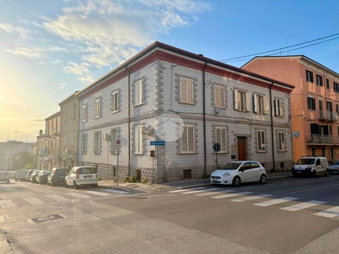 Appartamento con 5 locali in vendita in Via milano, Semicentro, Campobasso
