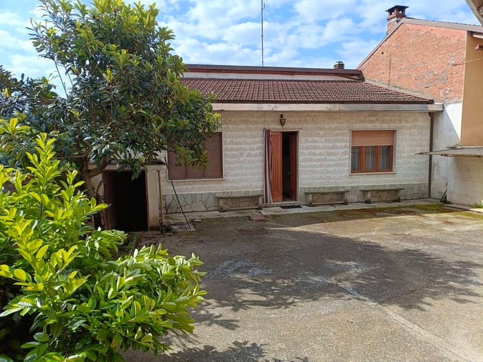 Casa quadrilocale in vendita in Via Roma, Montafia