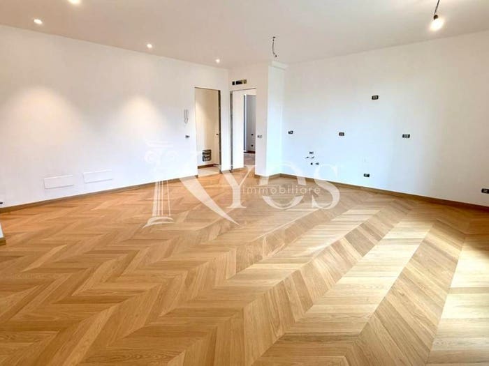 Appartamento trilocale in vendita in Via Carpaccio, Città Studi, Milano