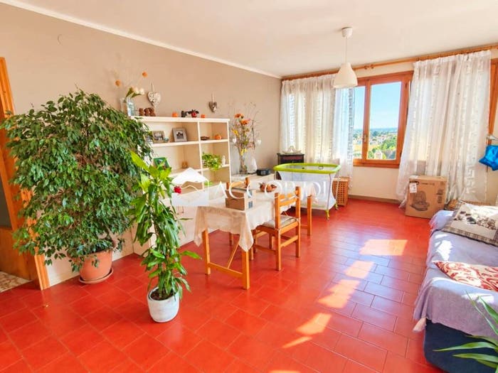 Casa con 6 locali in vendita in Selva Del Montello, Volpago del Montello