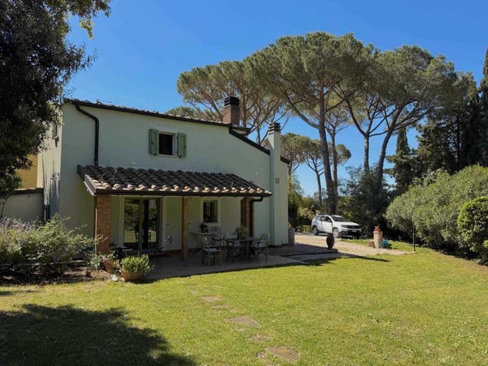 Casa con 6 locali in vendita in Centro, Castagneto Carducci