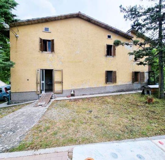 Casa quadrilocale in vendita in Strada Provinciale Sestinese, Centro, Sestino