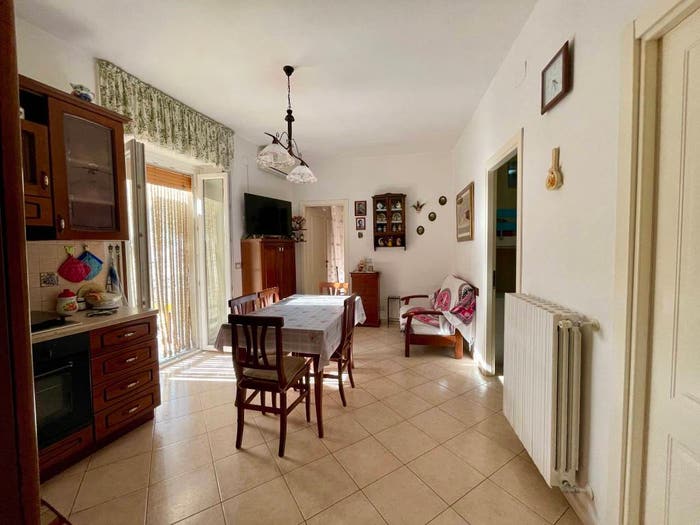 Appartamento trilocale in vendita in Via Virgilio Laurienti, Centro, Cori