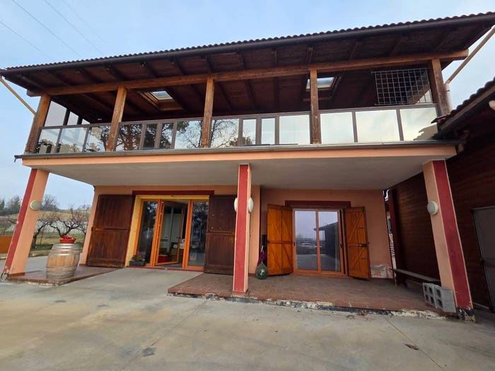 Casa con 6 locali in vendita in Località Valterza, Castiglione, Asti
