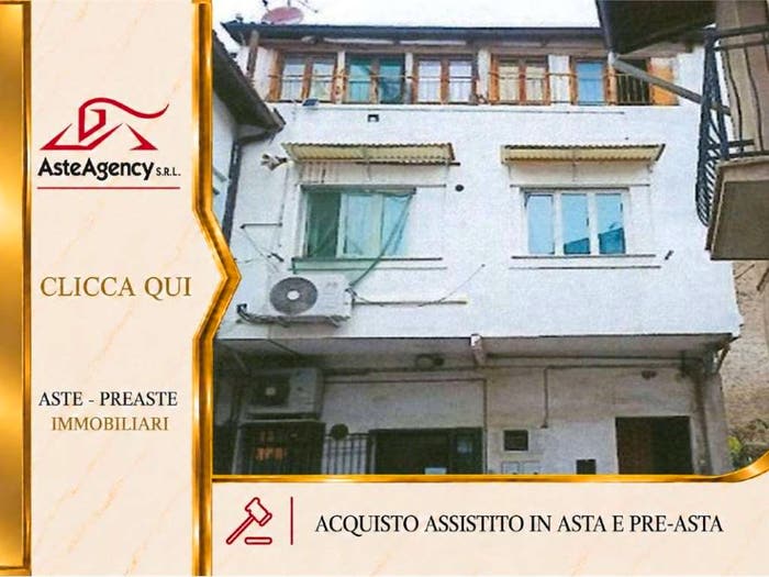 Appartamento con 6 locali in vendita in Via roma, Misano di Gera d'Adda