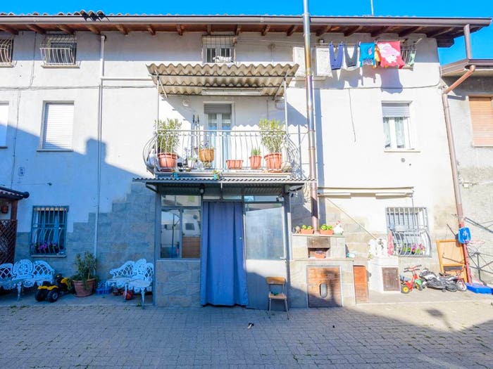 Casa con 6 locali in vendita in Via Canaletta, Veggia Villalunga, Casalgrande