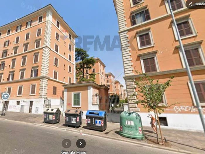 Appartamento trilocale in vendita in San Giovanni, Roma