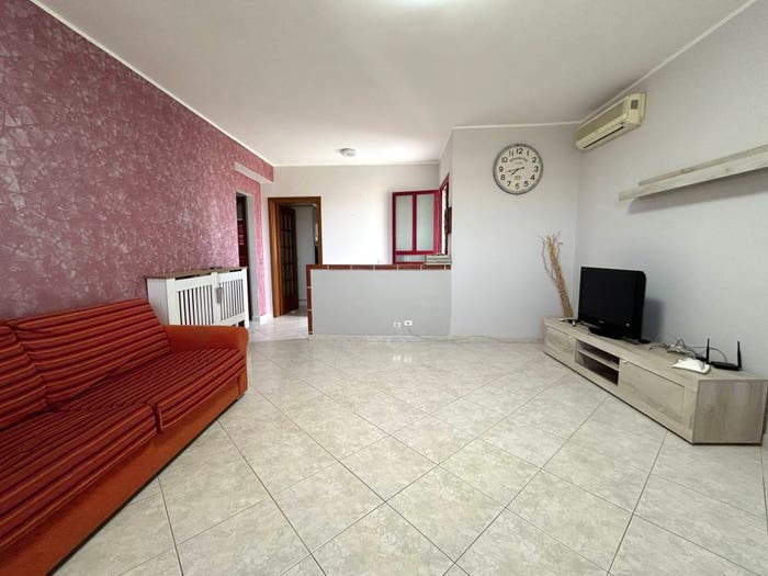 Appartamento trilocale in vendita in Viale Cassiodoro, Marina Di Davoli, Davoli