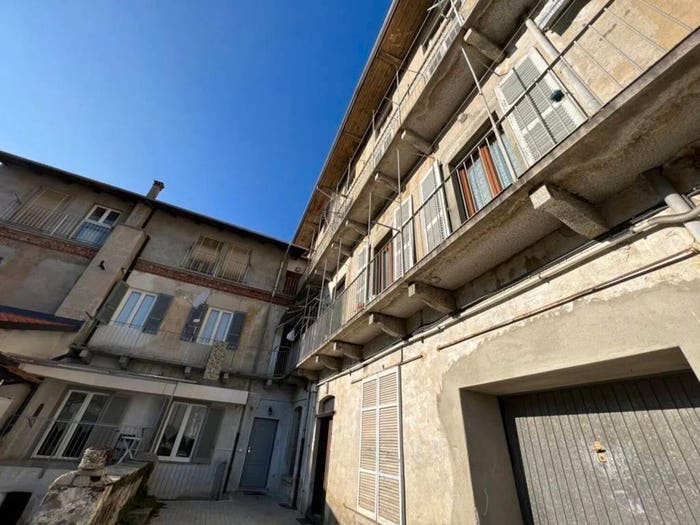 Appartamento con 6 locali in vendita in Via Crevacuore, Coggiola