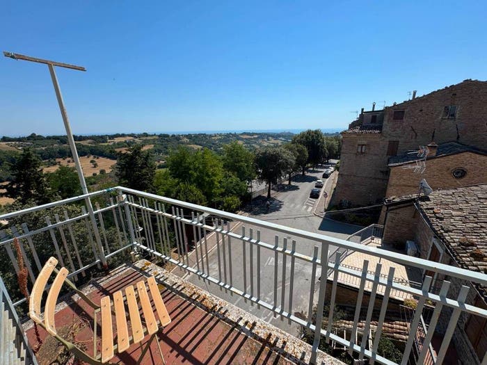 Casa con 5 locali in vendita in Via Settembre, Centro, Montecosaro