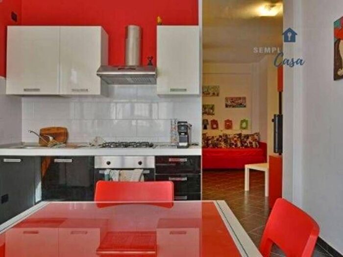 Appartamento bilocale in vendita in Via Francesco Petrarca, Centro, Loano
