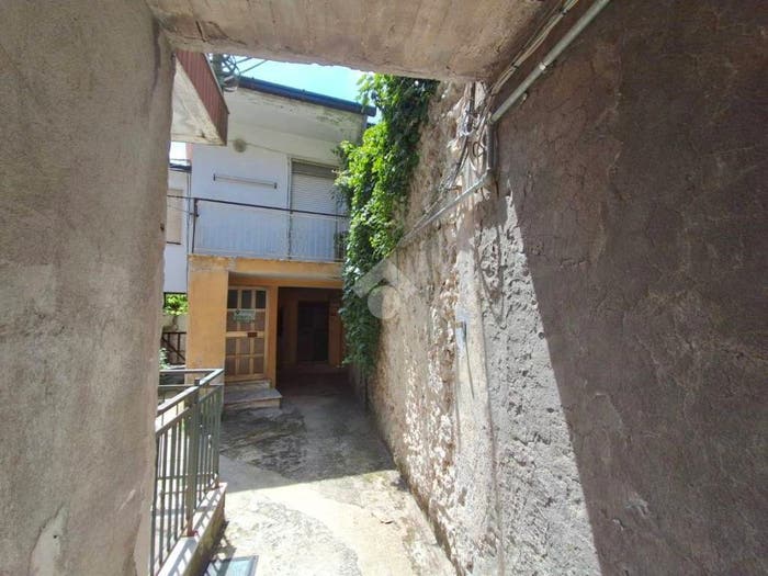 Appartamento trilocale in vendita in Via Generale G Fricchione, Grottolella
