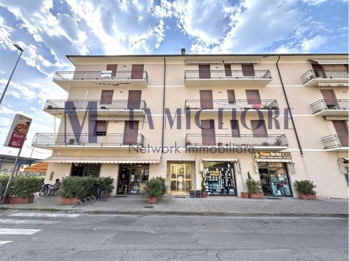 Appartamento quadrilocale in vendita in Via XXV Aprile, Stazione Di Montale Agliana, Montale