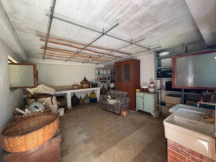 Casa con 6 locali in vendita in Via Santa Maria dei Fiori, Centro, Rivello