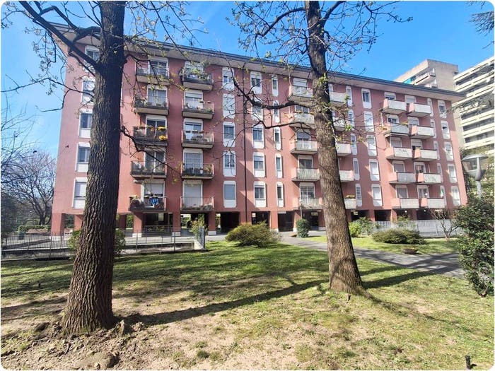 Appartamento con 5 locali in vendita in Via Monte Cassino, Baranzate