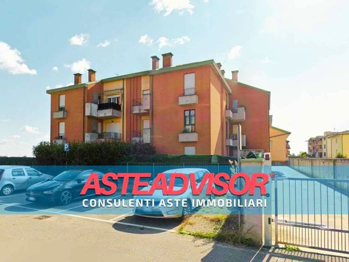 Appartamento con 5 locali in vendita in Via dei Livelli, Centro, Caselle Lurani