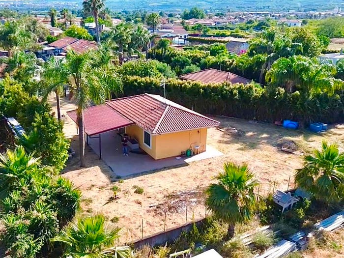 Casa trilocale in vendita in Via Carrata, Centro, Mascali