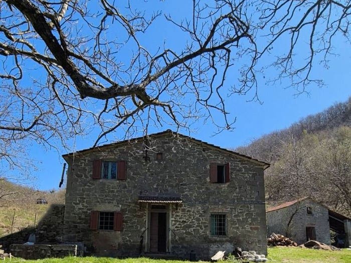 Casa con 5 locali in vendita in Via di Casale, San Godenzo