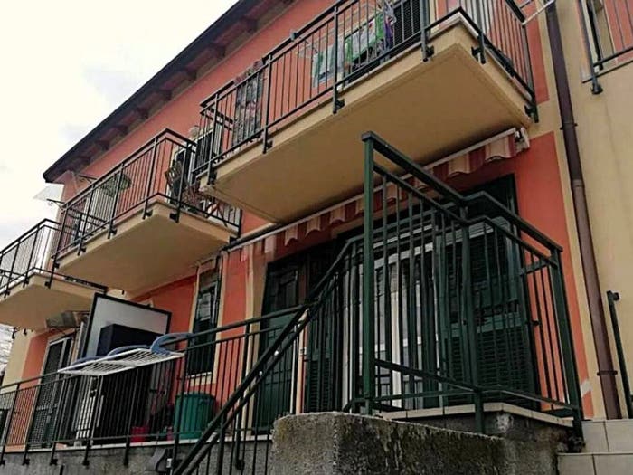Appartamento trilocale in vendita in Via La Spezia, Carnea, Follo