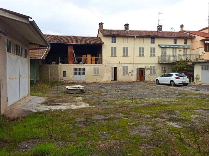 Casa con 6 locali in vendita in Via De Reali No Number, Centro, Candia Lomellina