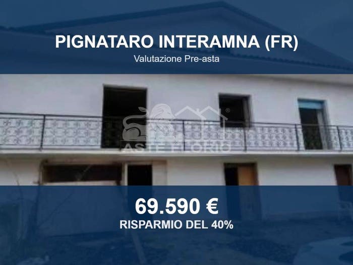 Casa con 6 locali in vendita in Contrada Felci snc, Pignataro Interamna