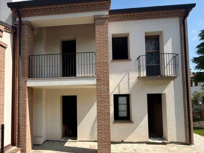 Casa con 5 locali in vendita in Via Ca' Bianche, Rivadolmo, Baone