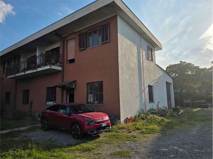 Casa con 6 locali in vendita in Via Luigi Einaudi, Cristo, Alessandria