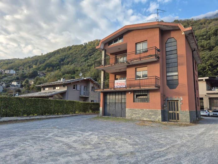 Casa con 6 locali in vendita in Via Valeriana, Belenasco, Cercino