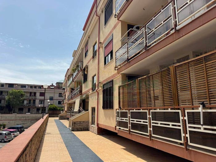 Appartamento quadrilocale in vendita in Via Pier Paolo Pasolini, Lincoln, Caserta