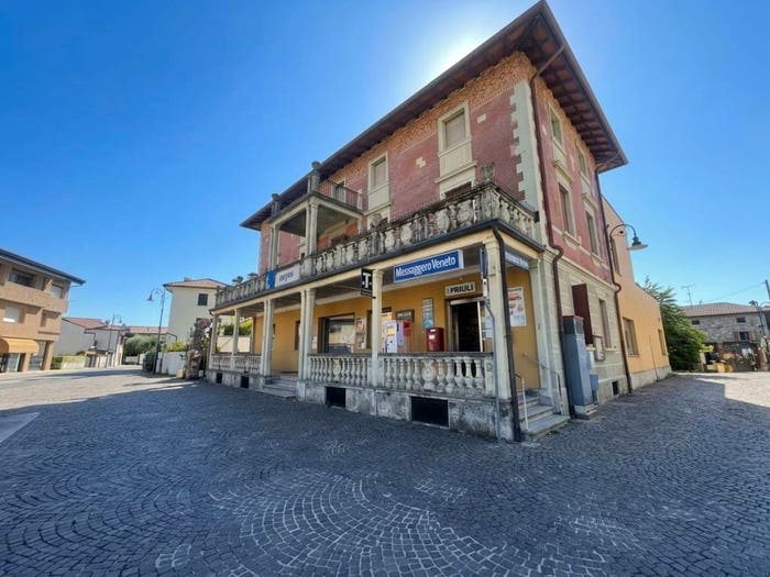 Casa in vendita in Piazza Giuseppe Garibaldi, Colugna, Tavagnacco