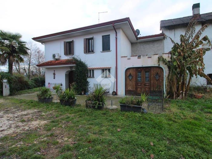 Casa quadrilocale in vendita in Via Calleselle, Fontanelle