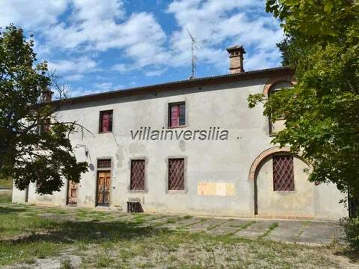 Casa con 6 locali in vendita in Località La Zuffola Avanella, Avanella Bassetti, Certaldo