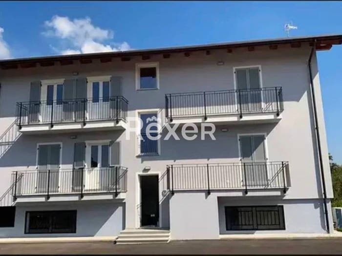 Appartamento trilocale in vendita in SP, Borgonovo, Neive