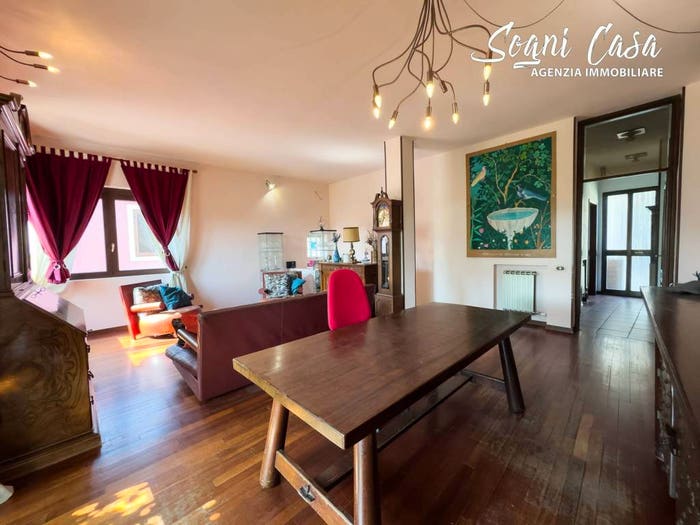 Casa con 6 locali in vendita in Via Guglielmo Marconi, Centro, Bellinzago Novarese
