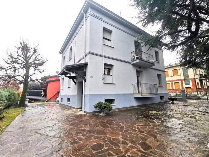 Appartamento con 5 locali in vendita in Via Achille Ferrari, Centro, Castelnuovo Rangone