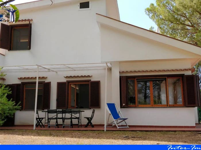 Casa con 6 locali in vendita in Maratea