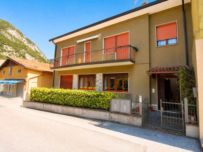 Casa quadrilocale in vendita in Via Comunale Carpeneda, Carpeneda, Vobarno