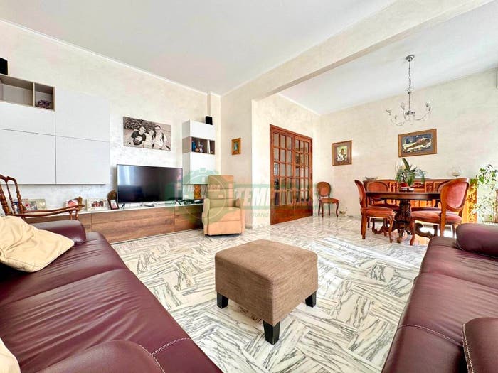 Appartamento quadrilocale in vendita in Via Lanzerotto Malocello, Pegli, Genova