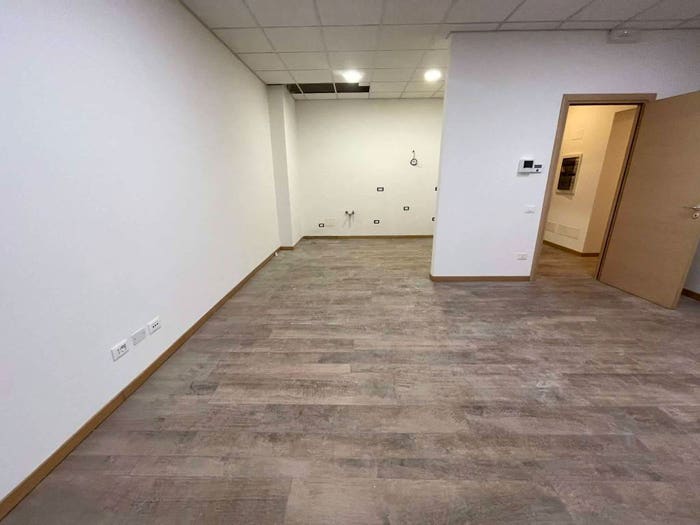 Appartamento trilocale in vendita in Viale Vittorio Veneto, Forlì