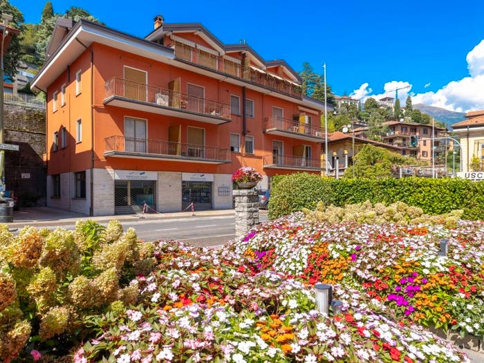 Appartamento quadrilocale in vendita in Via Novembre, Centro, Menaggio