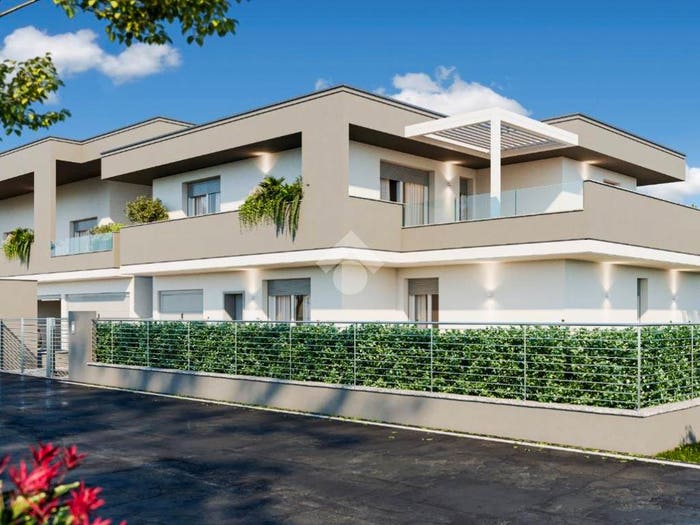 Appartamento quadrilocale in vendita in Via Carlo Cattaneo, Bernate La Ca', Arcore