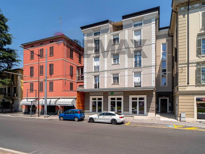 Appartamento trilocale in vendita in via emilia est, San Lazzaro, Parma