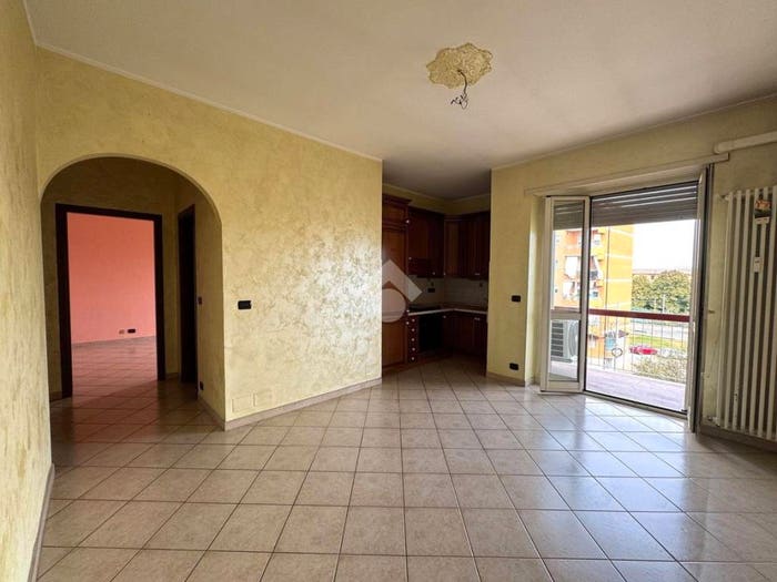 Appartamento bilocale in vendita in Via Montanaro, Centro, Chivasso