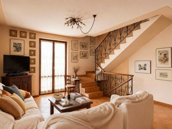Casa con 6 locali in vendita in Via della Libertà, Centro, Senna Comasco