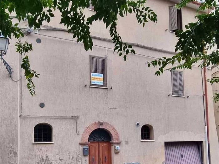 Appartamento trilocale in vendita in Amandola