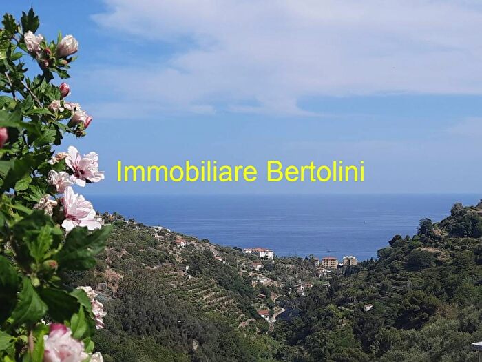 Casa quadrilocale in vendita in via degli inglesi, Centro, Bordighera